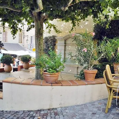 Avec Terrasse, Parking Privatif Et Proche - - Fr-1-251-772 Le Lavandou
